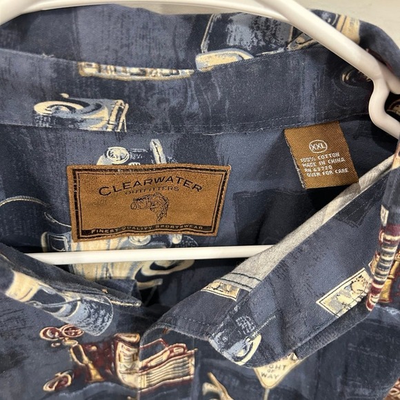 mens button down shirt - Picture 4 of 5